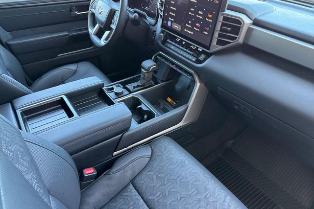 Photo of 2025 Ice Cap Toyota Tundra