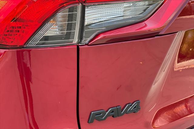 Photo of 2025 Ruby Flare Pearl Toyota RAV4