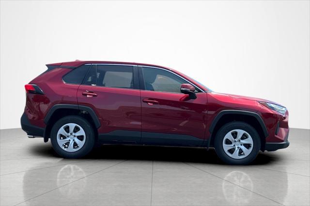 Photo of 2025 Ruby Flare Pearl Toyota RAV4