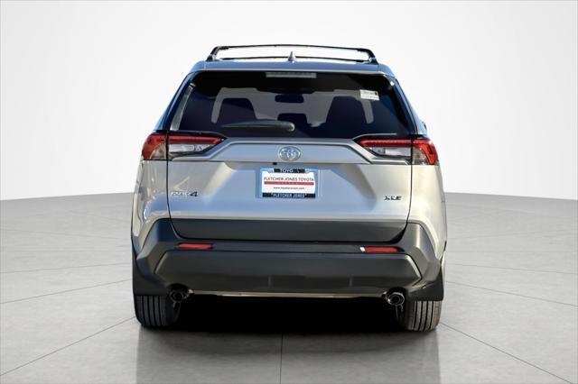 Photo of 2024 Silver Sky Metallic Toyota RAV4
