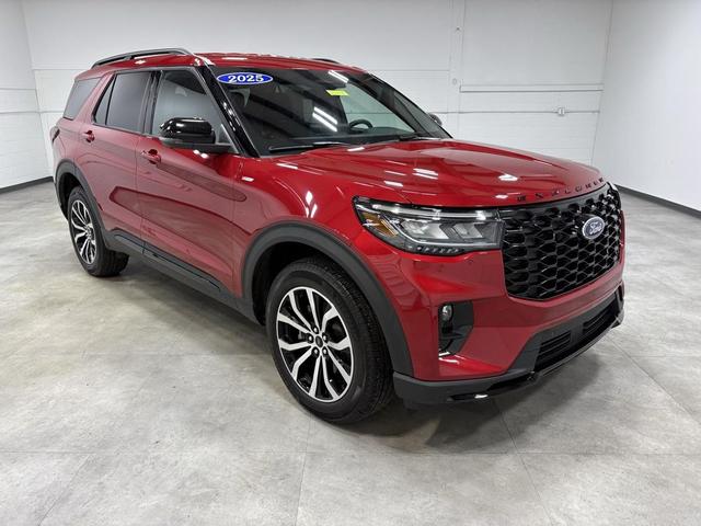 Photo of 2025 Red Metallic Ford Explorer