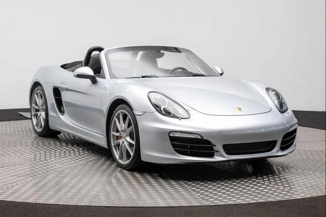 Photo of 2014 Silver Porsche Boxster