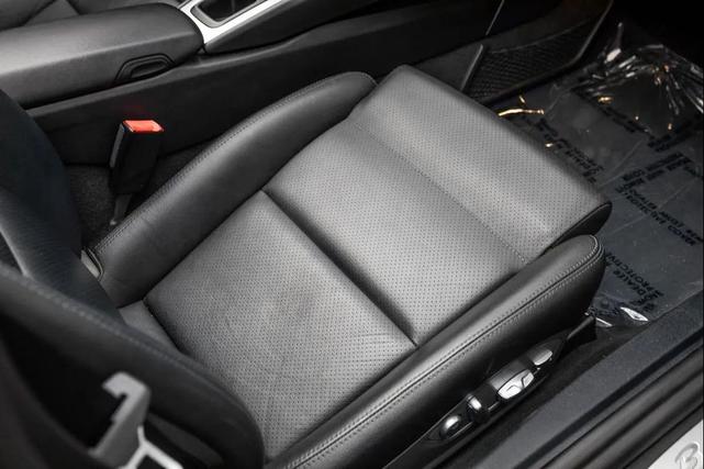 Photo of 2014 Silver Porsche Boxster