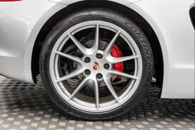 Photo of 2014 Silver Porsche Boxster