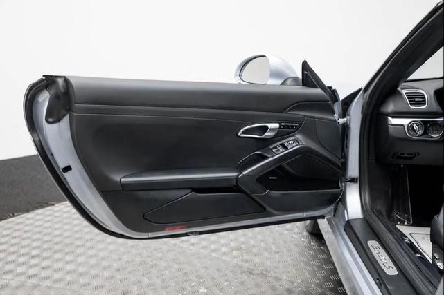 Photo of 2014 Silver Porsche Boxster