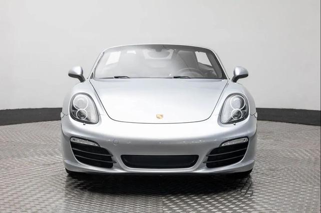 Photo of 2014 Silver Porsche Boxster