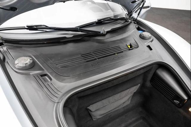 Photo of 2014 Silver Porsche Boxster