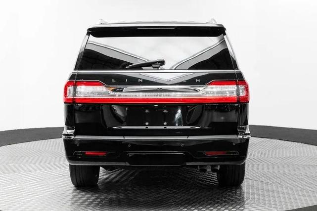 Photo of 2019 Black Lincoln Navigator