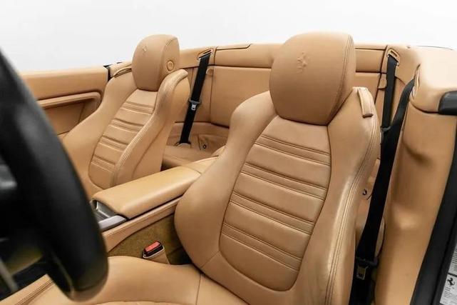 Photo of 2011 Gray Ferrari California