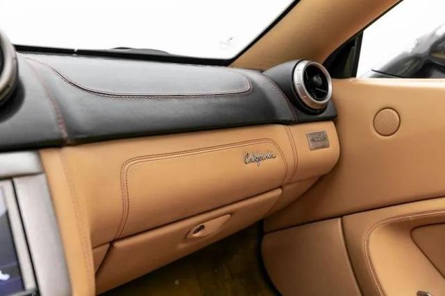 Photo of 2011 Gray Ferrari California