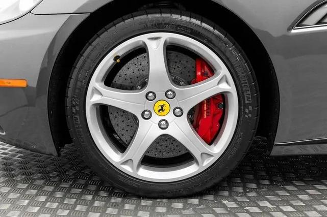 Photo of 2011 Gray Ferrari California