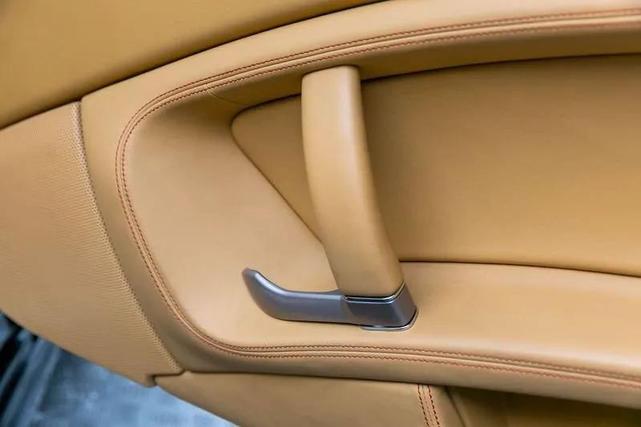 Photo of 2011 Gray Ferrari California
