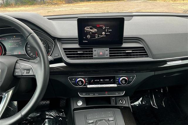 Photo of 2020 White Audi Q5