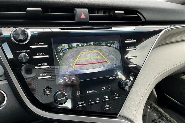 Photo of 2018 Predawn Gray Mica Toyota Camry