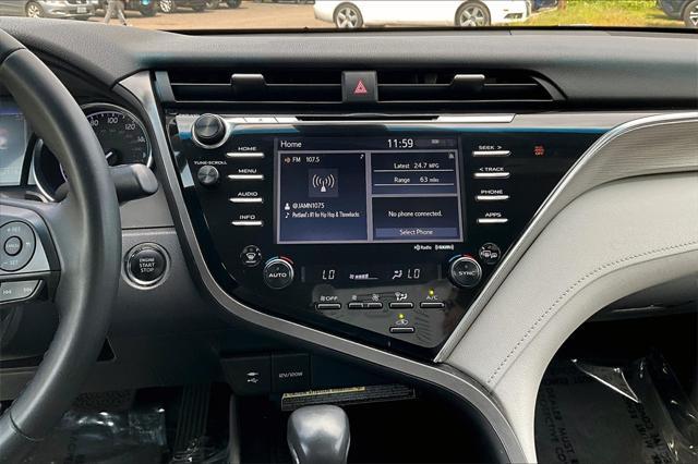 Photo of 2018 Predawn Gray Mica Toyota Camry