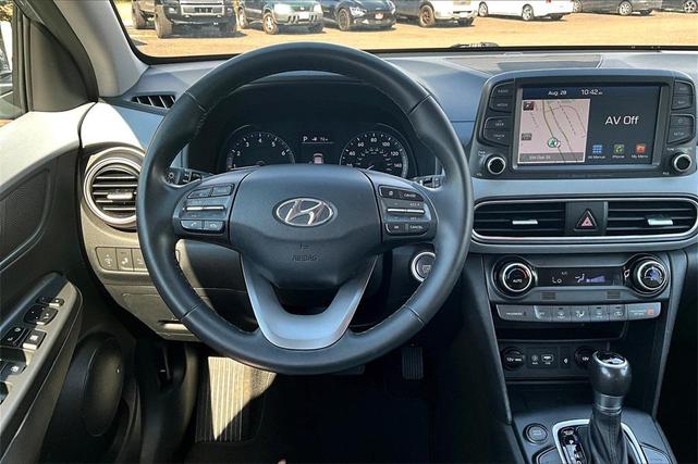 Photo of 2018 Sonic Silver Hyundai KONA