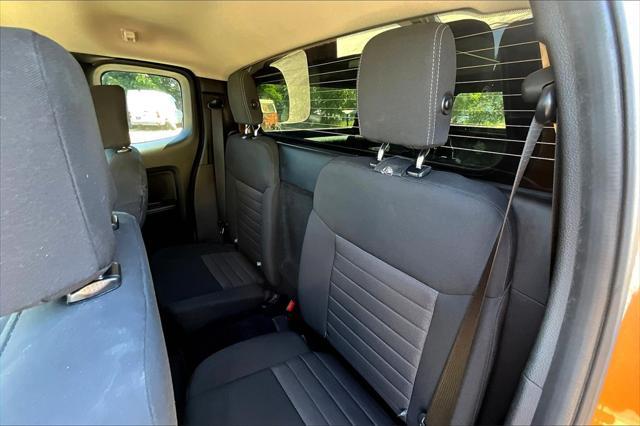 Photo of 2019 Saber Metallic Ford Ranger