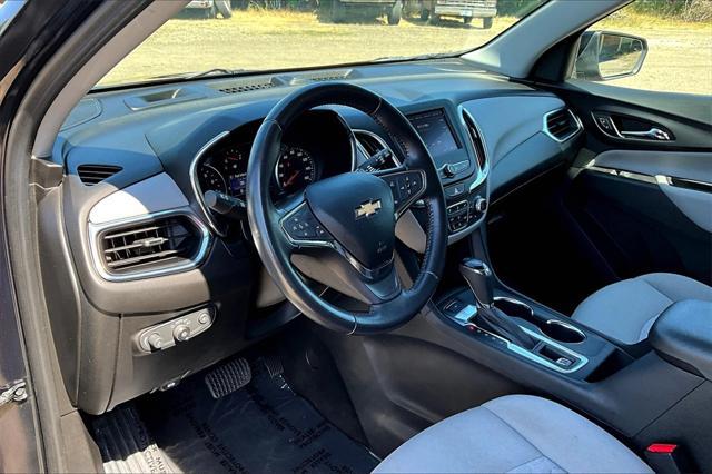Photo of 2021 Midnight Blue Metallic Chevrolet Equinox