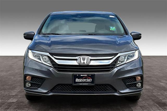 Photo of 2018 Lunar Silver Metallic Honda Odyssey