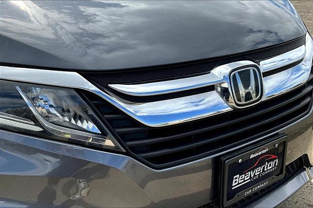 Photo of 2018 Lunar Silver Metallic Honda Odyssey