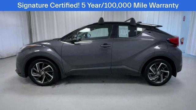 Photo of 2022 Gray Toyota C-HR