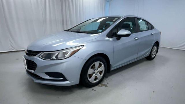 Photo of 2017 Arctic Blue Metallic Chevrolet Cruze