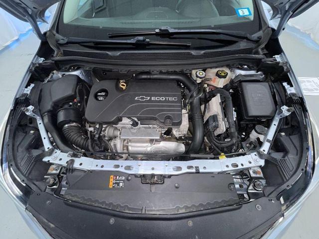 Photo of 2017 Arctic Blue Metallic Chevrolet Cruze