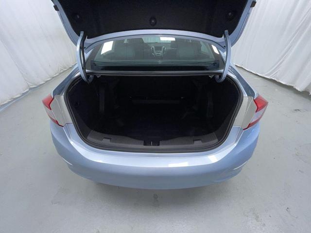 Photo of 2017 Arctic Blue Metallic Chevrolet Cruze