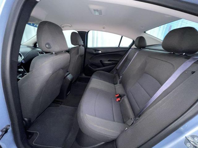 Photo of 2017 Arctic Blue Metallic Chevrolet Cruze