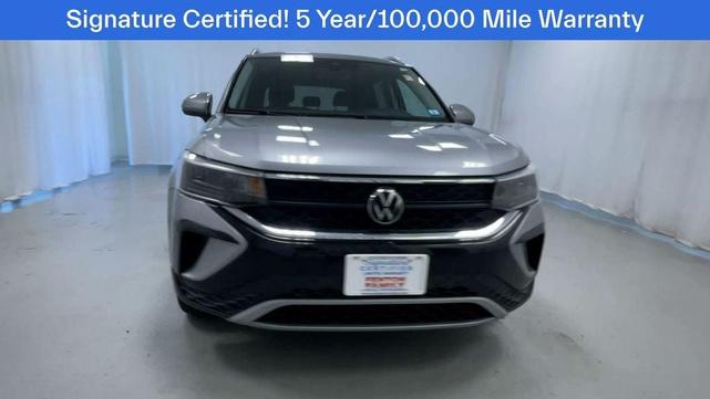 Photo of 2023 Pyrite Silver Metallic Volkswagen Taos
