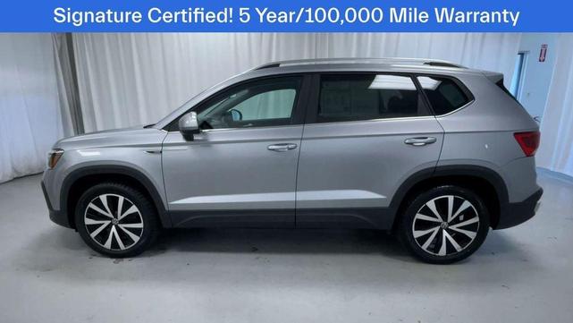 Photo of 2023 Pyrite Silver Metallic Volkswagen Taos