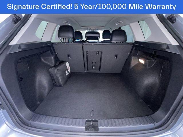 Photo of 2023 Pyrite Silver Metallic Volkswagen Taos