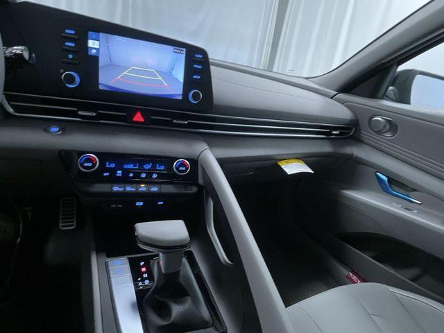Photo of 2025 Intense Blue Hyundai ELANTRA