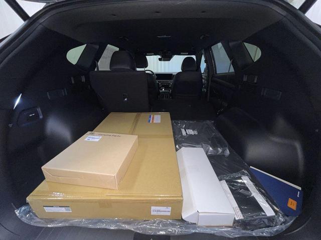 Photo of 2025 Hampton Gray Hyundai TUCSON