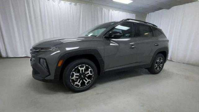 Photo of 2025 Hampton Gray Hyundai TUCSON
