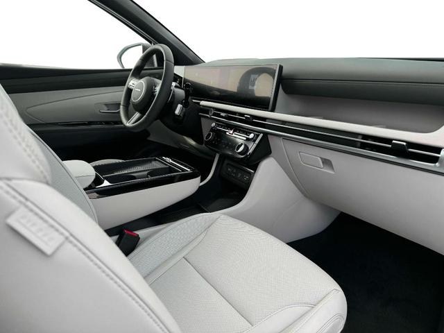Photo of 2025 Titanium Gray Hyundai TUCSON Plug-In Hybrid