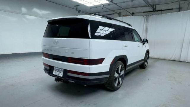 Photo of 2025 White Hyundai SANTA FE HEV