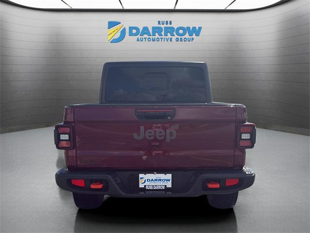 Photo of 2022 Snazzberry Pearlcoat Jeep Gladiator