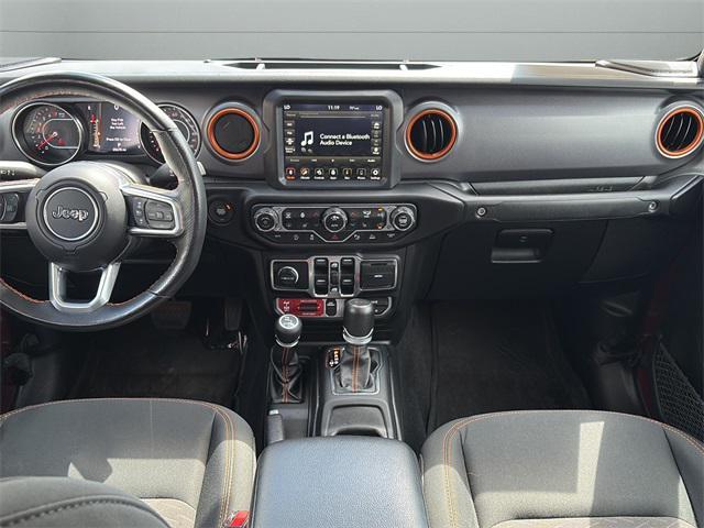 Photo of 2022 Snazzberry Pearlcoat Jeep Gladiator