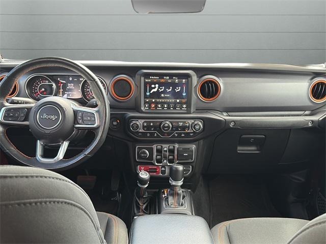 Photo of 2022 Snazzberry Pearlcoat Jeep Gladiator