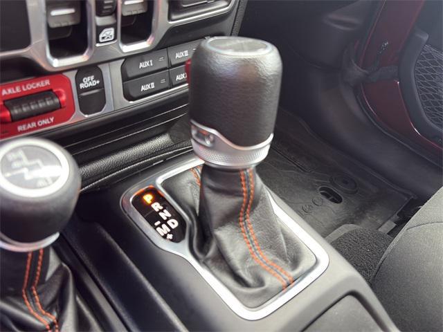 Photo of 2022 Snazzberry Pearlcoat Jeep Gladiator