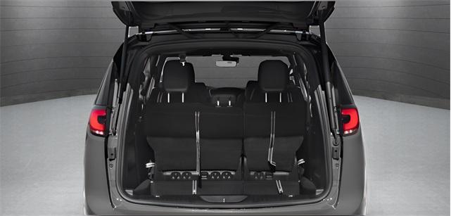Photo of 2025 Bright White Clearcoat Chrysler Pacifica