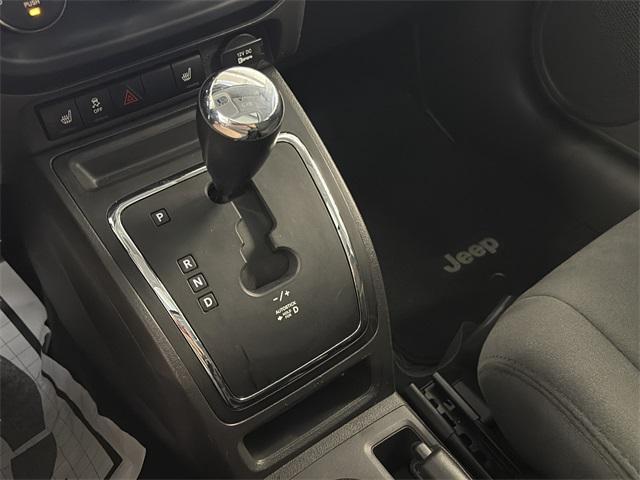 Photo of 2012 Bright Silver Metallic Clearcoat Jeep Compass