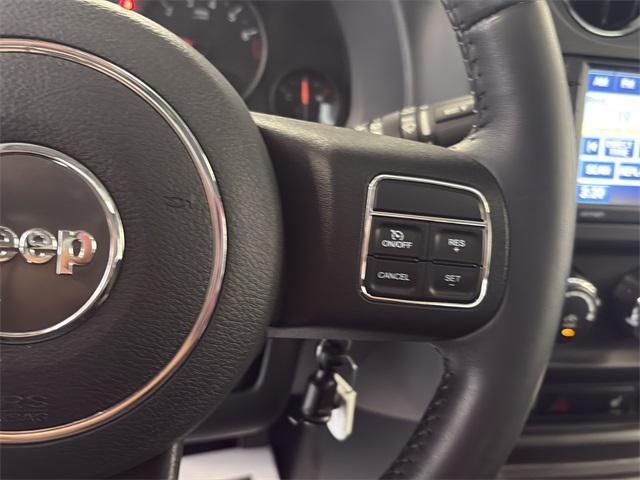 Photo of 2012 Bright Silver Metallic Clearcoat Jeep Compass