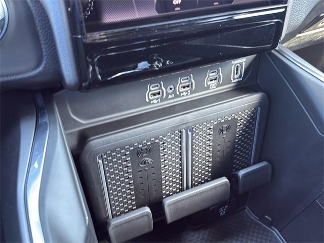 Photo of 2026 Bright White Clearcoat RAM 1500