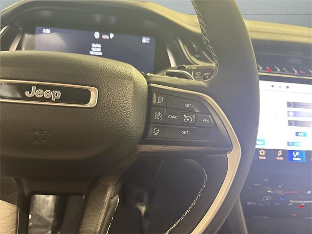 Photo of 2023 Ember Pearlcoat Jeep Grand Cherokee