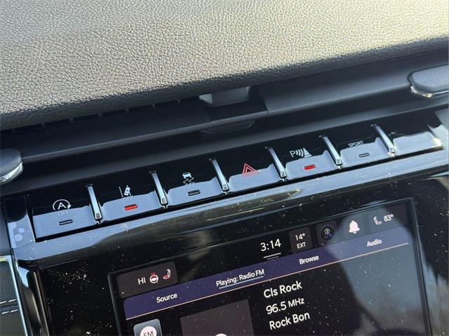 Photo of 2025 Silver Zynith Jeep Grand Cherokee