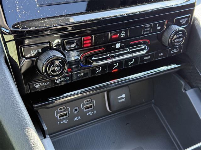 Photo of 2025 Silver Zynith Jeep Grand Cherokee