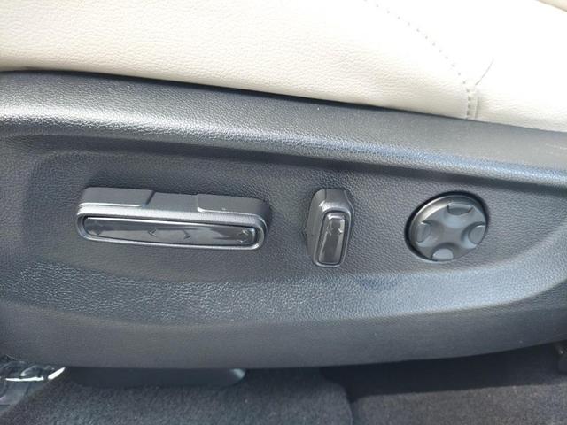 Photo of 2020 Platinum White Pearl Honda CR-V