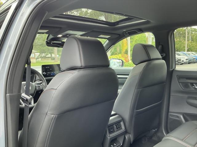 Photo of 2026 Urban Gray Pearl Honda CR-V Hybrid